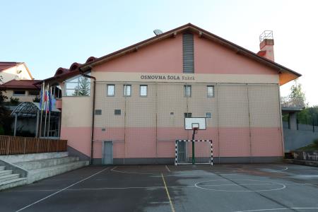 NAPIS OSNOVNA ŠOLA RAKEK 01 FOTO LJUBO VUKELIČ – kopija